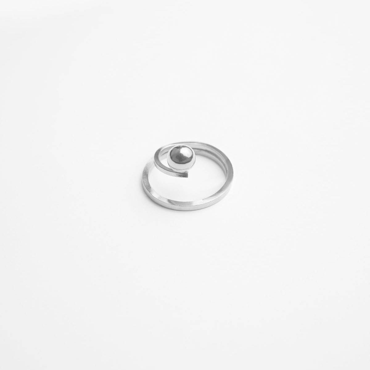 La bague Lee