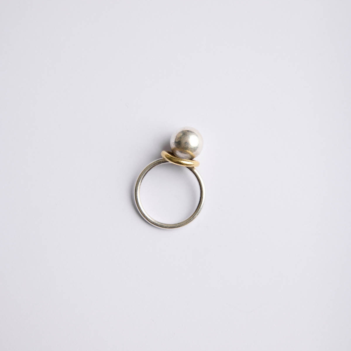 La bague Zine